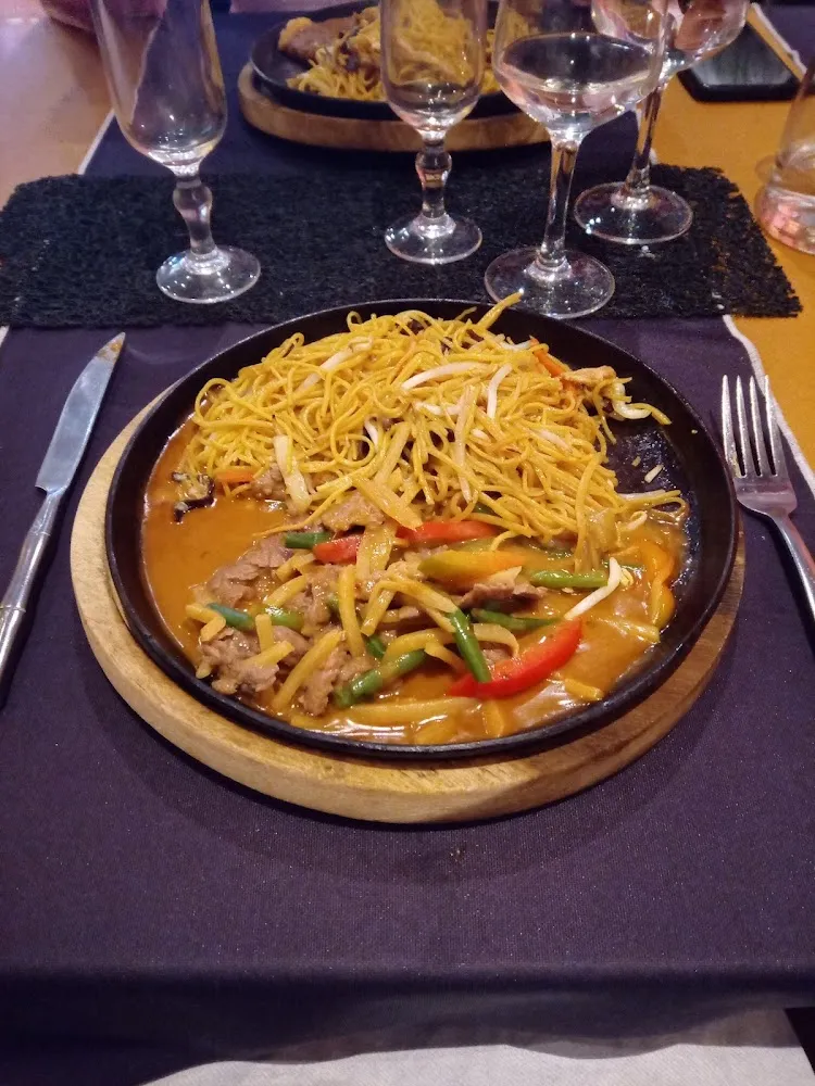 Bœuf Au Curry Rouge